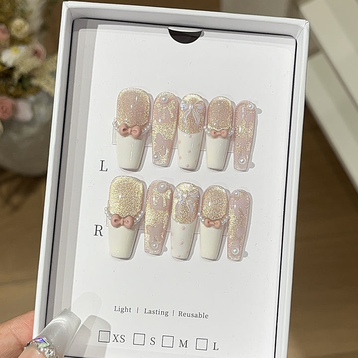 Decorative 3D Nail Art Press-On Set Kalsten