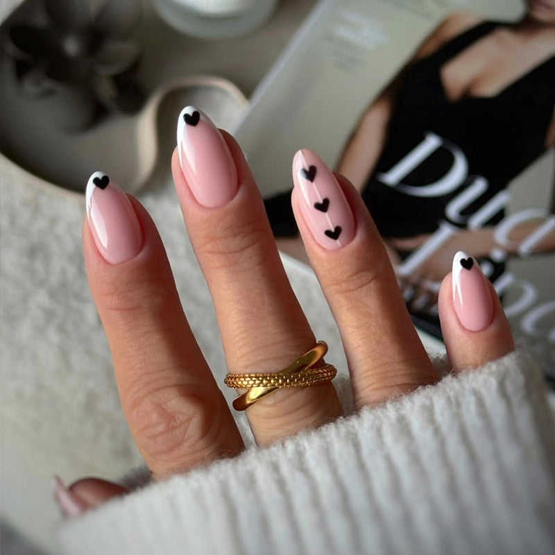 Artistic Heart-Embellished Press-On Nails Kalsten