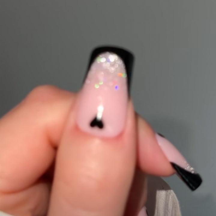 Decorative Press-On Nail Art Set with Glitter and Heart Accents Kalsten