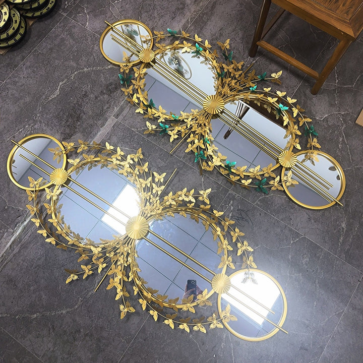 Decorative Wall Mirror with Floral Design Kalsten