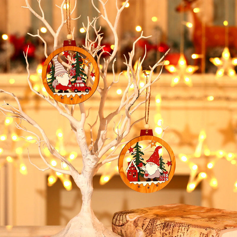 Decorative Wooden Santa Scene Ornament Kalsten