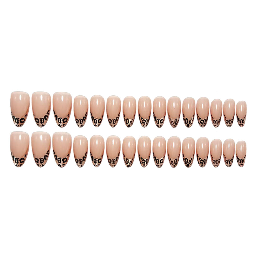 Artful Nail Tips with Leopard Pattern Kalsten