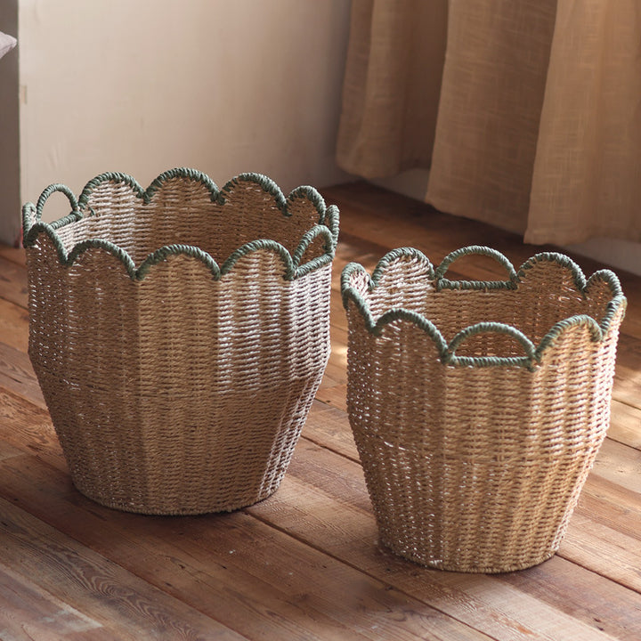 Stylish storage basket with wave edge Kalsten