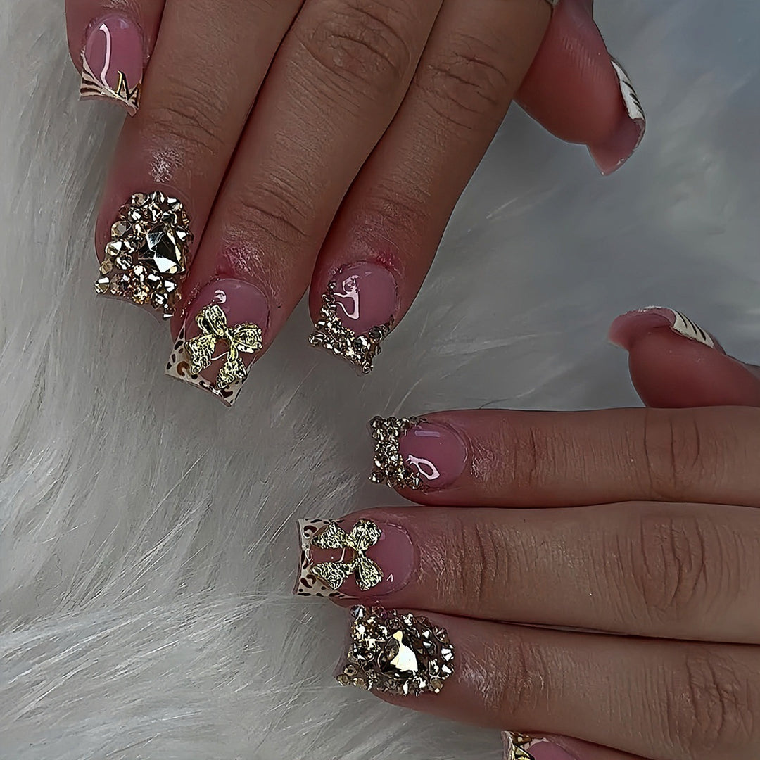 Luxury Decorative Press-On Nail Extensions Kalsten