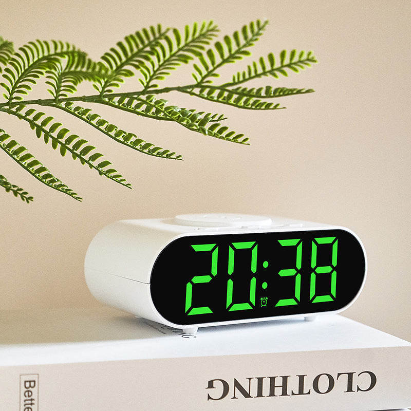 Digital FM clock radio with large LED display Kalsten