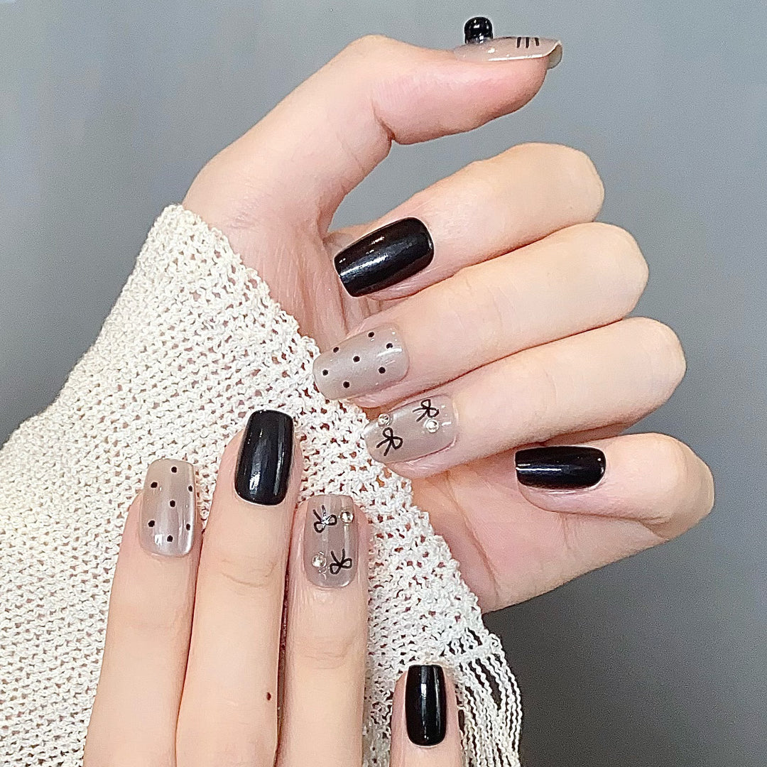 Decorative Press-On Nail Kit Kalsten