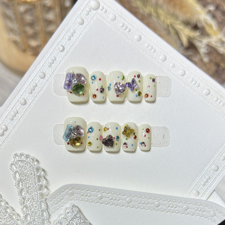 Decorative Press-On Nail Art Set with Colorful Gem Accents Kalsten