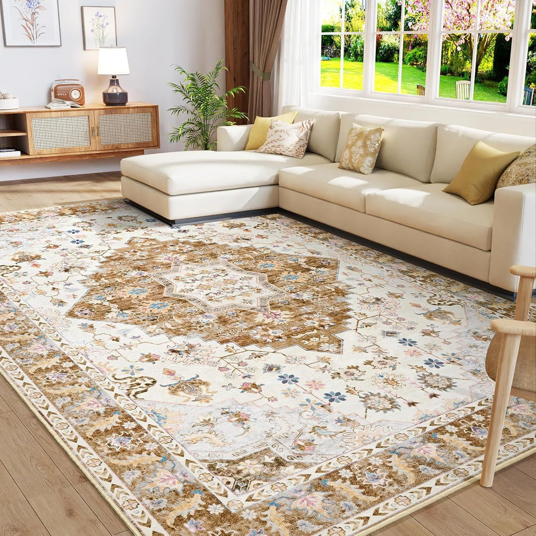 Ornate Vintage-Inspired Area Rug Kalsten