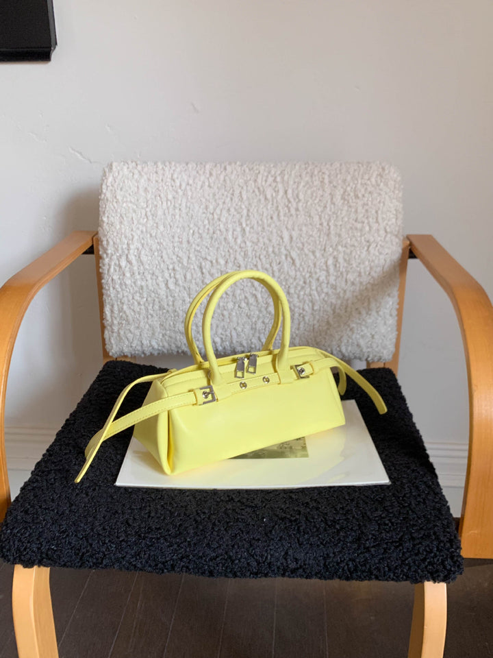 Structured Handheld Satchel