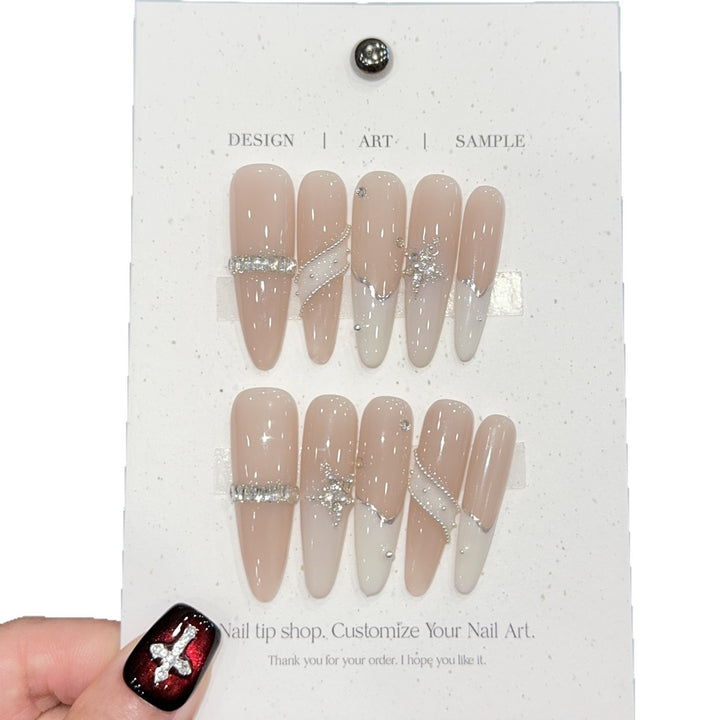 Glamorous Nail Art Kalsten