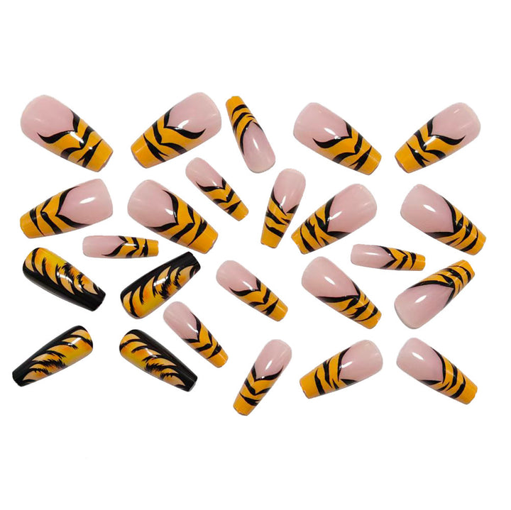 Creative Art Nails in Tiger Stripes Design Kalsten