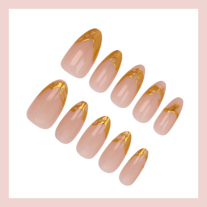 Artifical nails with elegant gold tips Kalsten