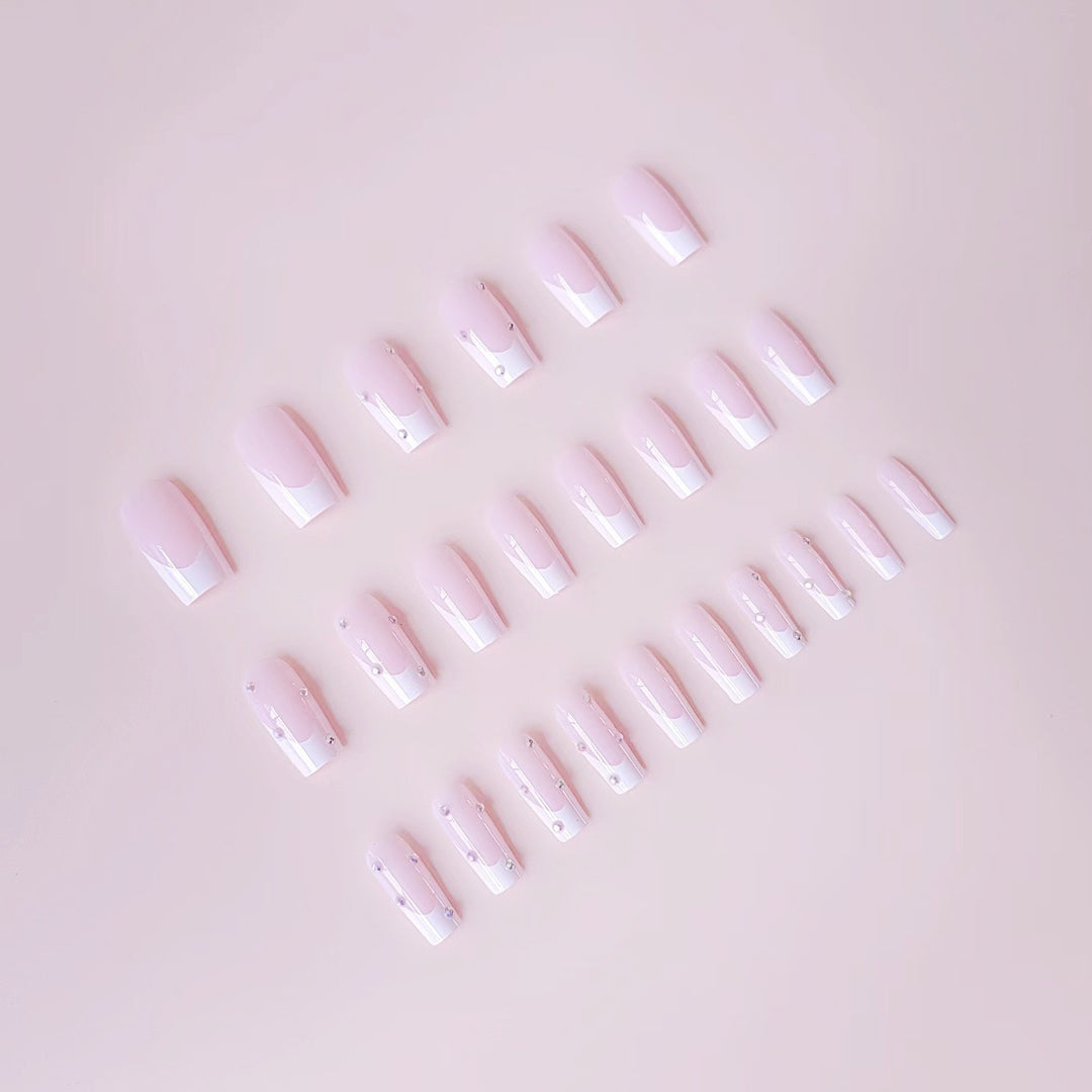Nail Art Set with Glitter and Elegant Accents Kalsten