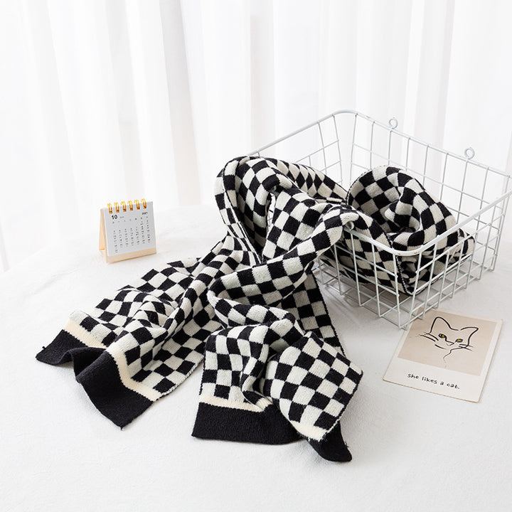 Women Stylish Check Scarf Kalsten