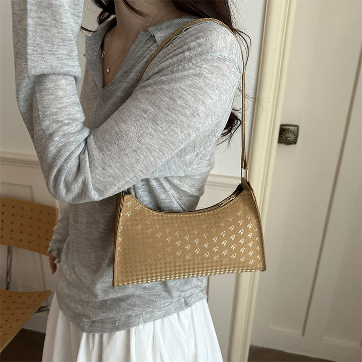Chic Textured Handheld Purse