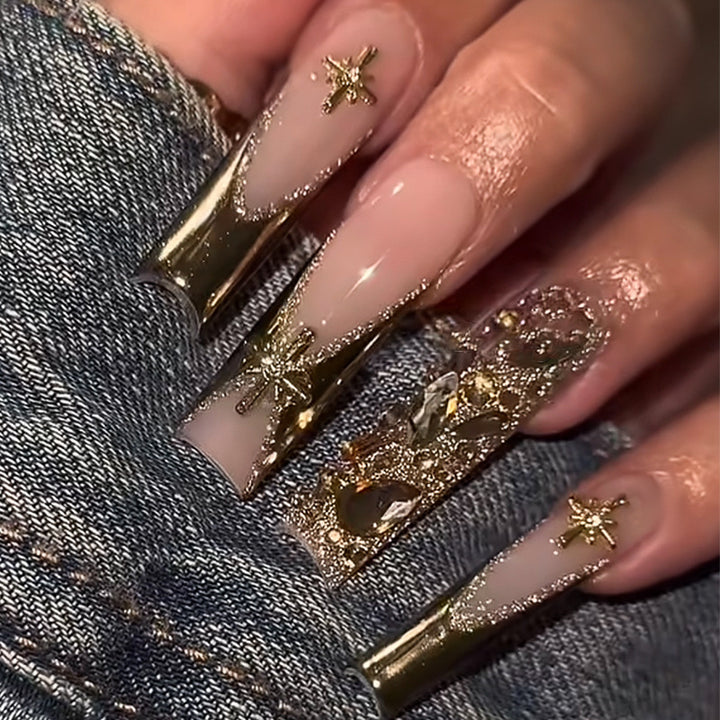 Fake nail set with glitter accents and elegant decorations Kalsten