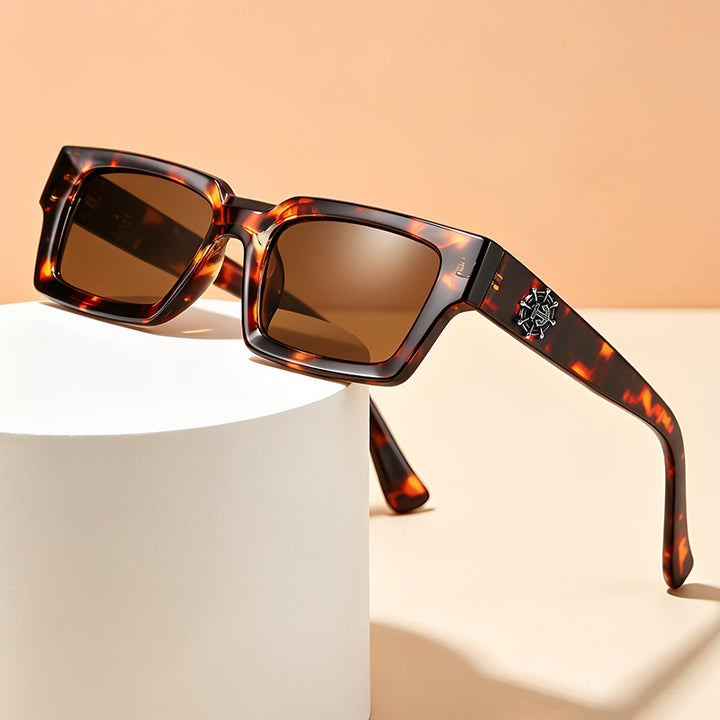 Fashionable Tortoiseframe Sunglasses Kalsten