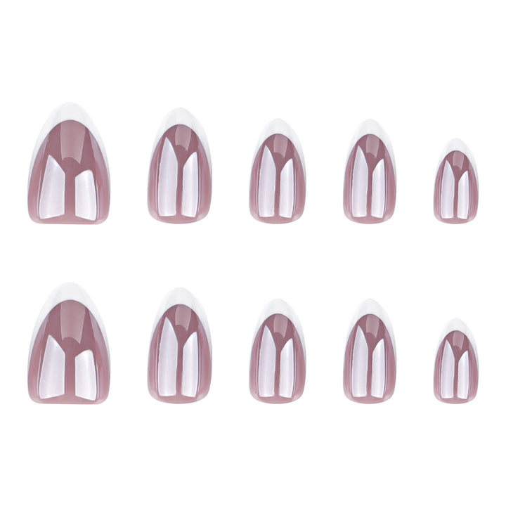 Artificial nail extensions in an elegant design Kalsten