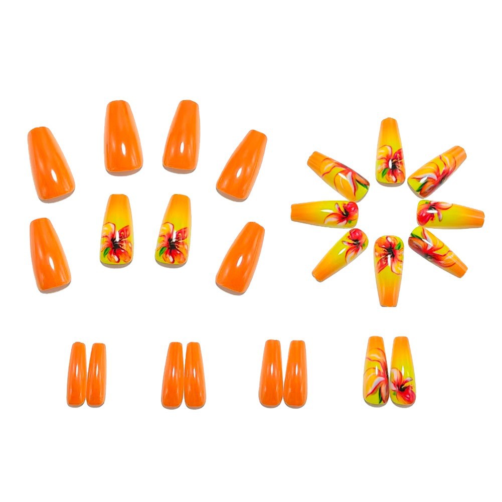 Artificial nails with elaborate floral design Kalsten