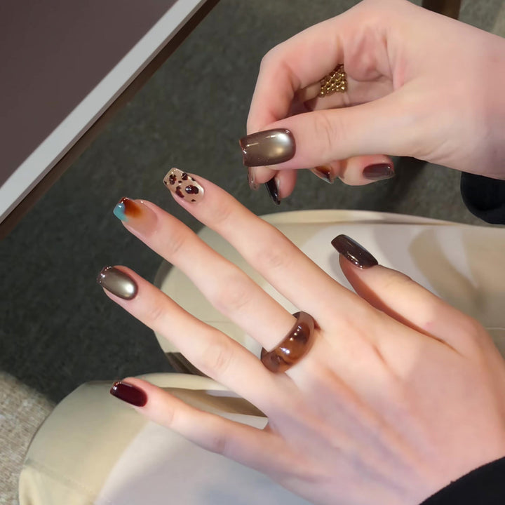 Artistic Press-On Nail Design Kalsten