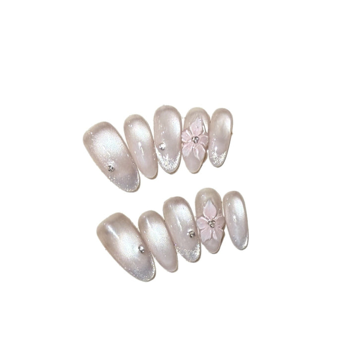 Elegant Floral Accented Press-On Nails Kalsten