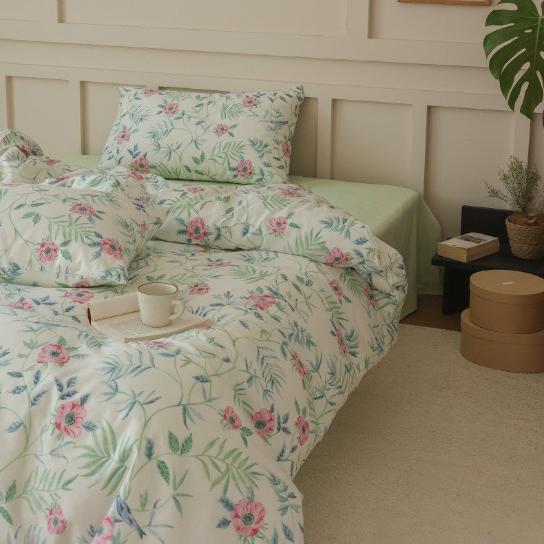Cotton percale bedding set with botanical sketch print and concealed hotel closure