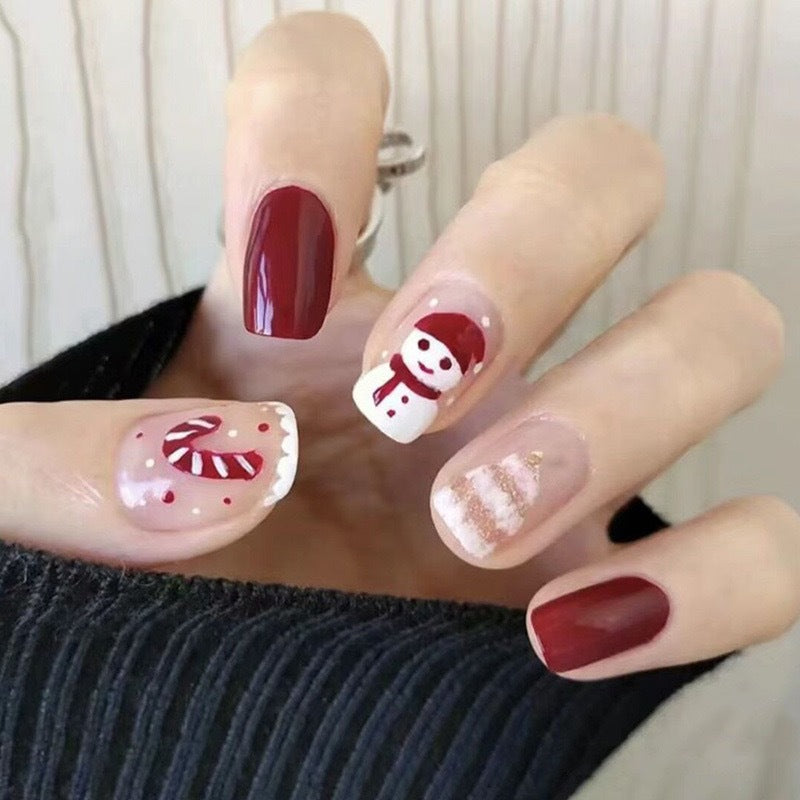 Fun Character-Themed Press-On Nail Art Kalsten