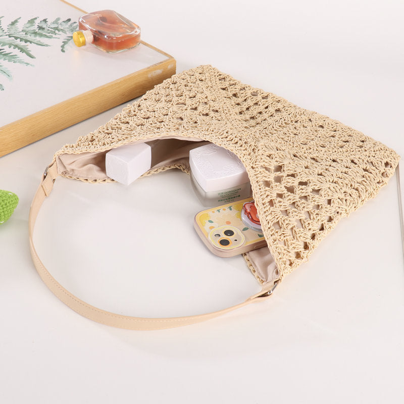 Handcrafted macrame shoulder bag with stylish design Kalsten