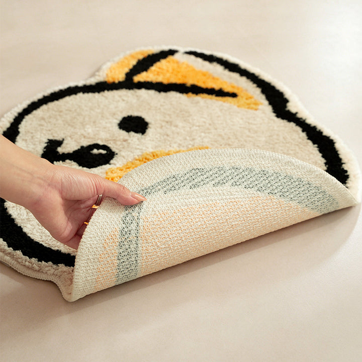 Playful children's rug in cheese shape with tufted chenille surface and non-slip backing Kalsten