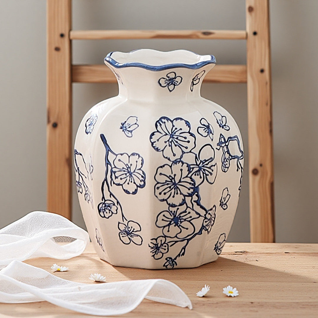 Porcelain vase Kalsten