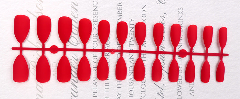 Stiletto Press-On Nail Set Kalsten
