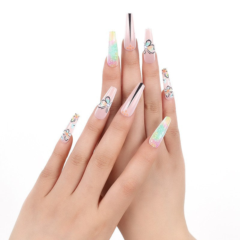 Luxury style artificial nails with intricate decorations Kalsten