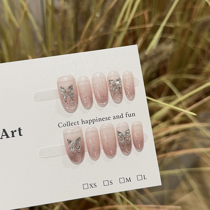Elegant Butterfly-Themed Nail Art Set