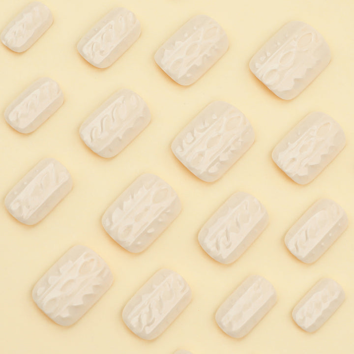 Artful Nail Art with Cable Pattern Kalsten