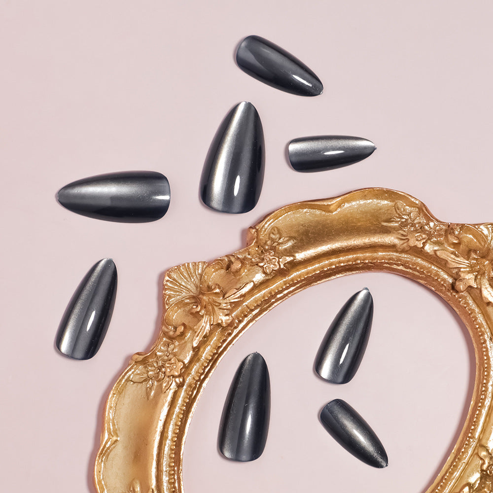 DIY Almond-Shaped Press-On Nail Set Kalsten