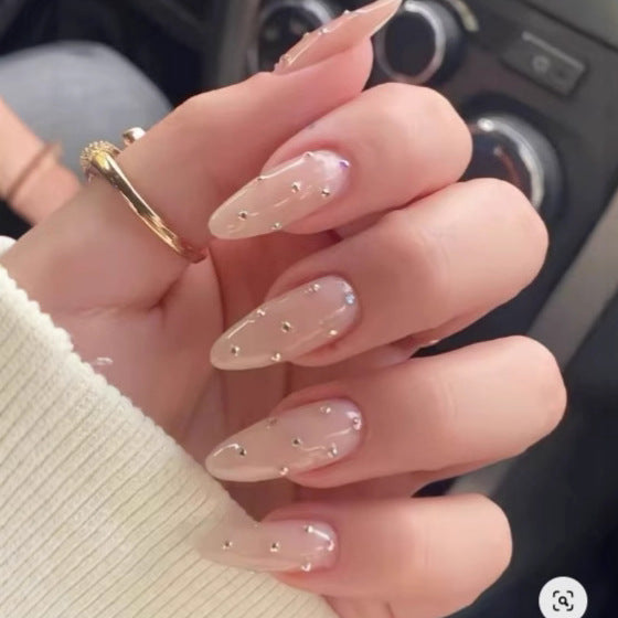 Elegant Nail Art Kalsten