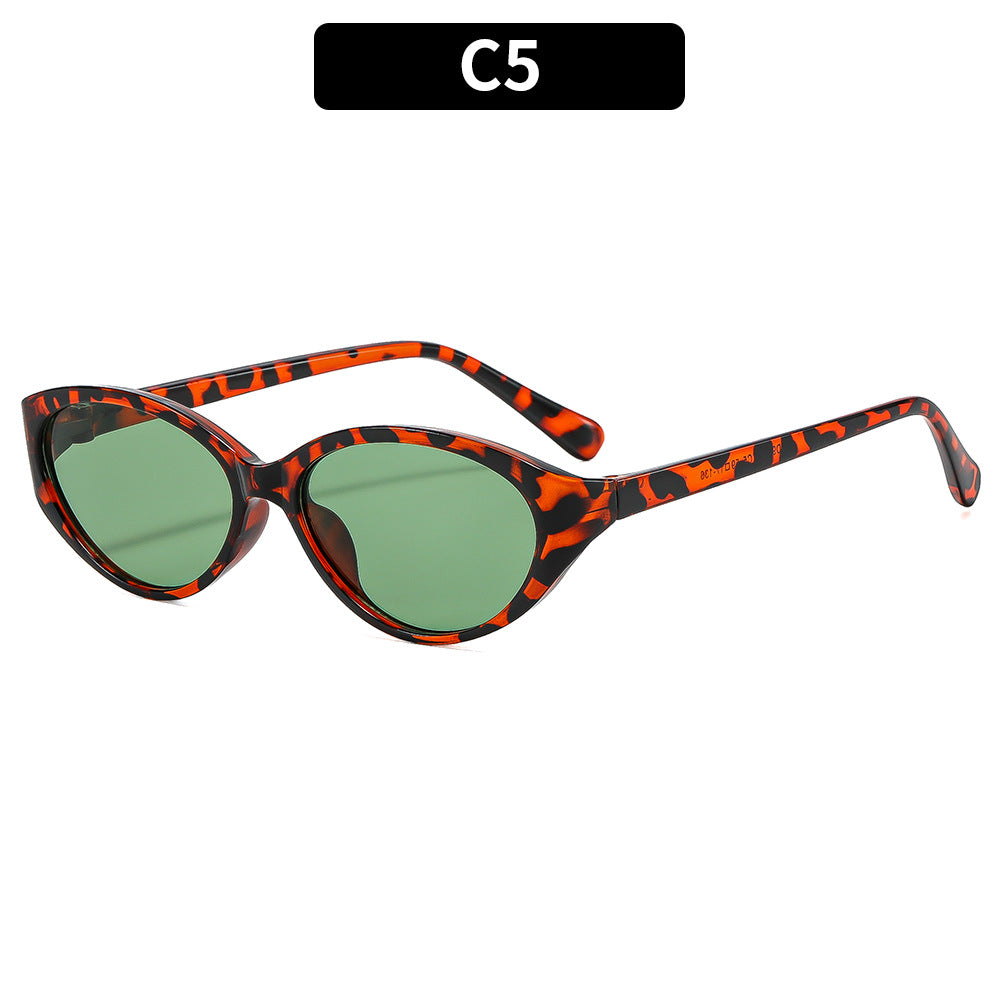 Elegant Cat-Eye Sunglasses
