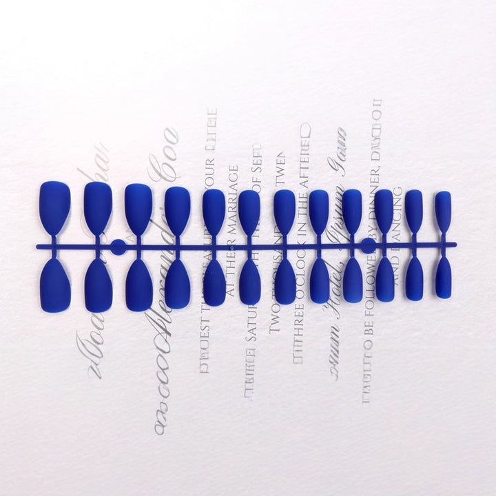 Stiletto Press-On Nail Set Kalsten