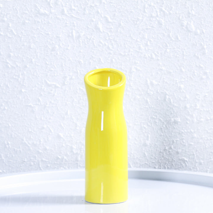 Modern Sleek Ceramic Vase Kalsten