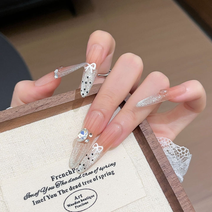 Glittering Decorative Press-On Nail Art Kalsten