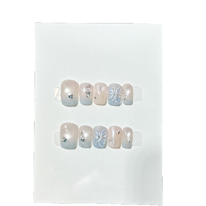 Decorative Press-On Nail Art Set with Crystal Accents Kalsten