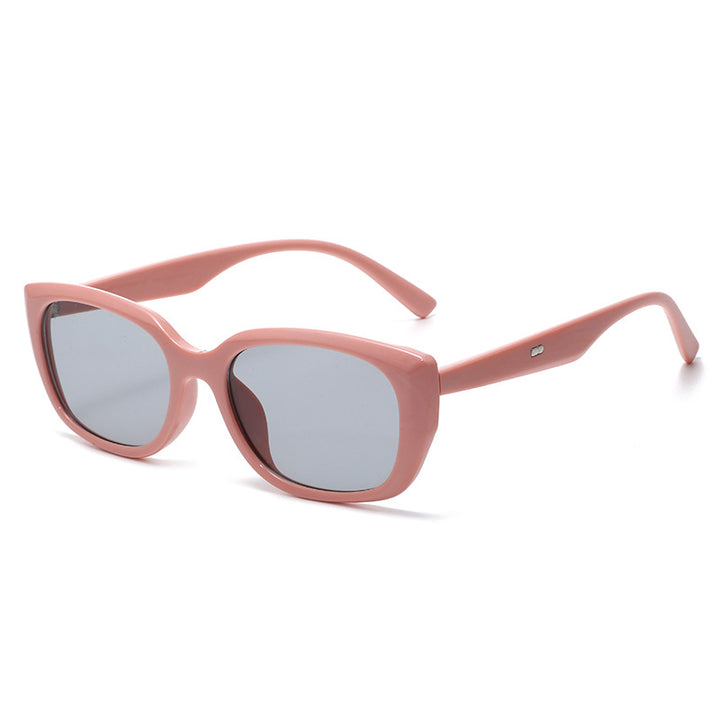 Women's sunglasses in a modern, stylish design Kalsten