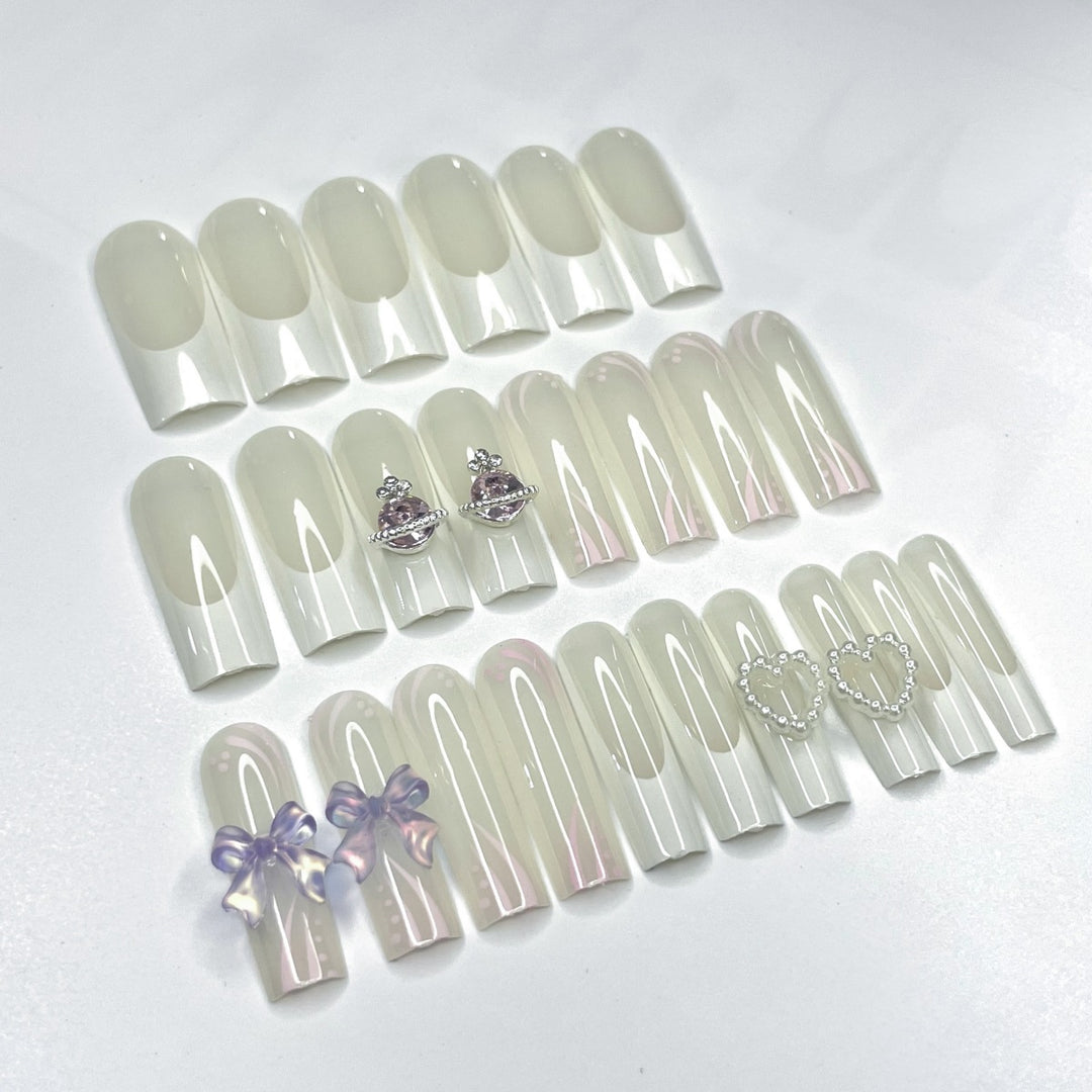 Glamorous 3D Decorated Nail Extensions Kalsten