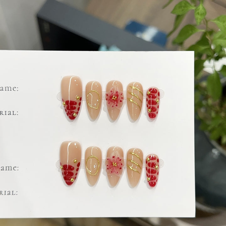 Press-On Nail Art