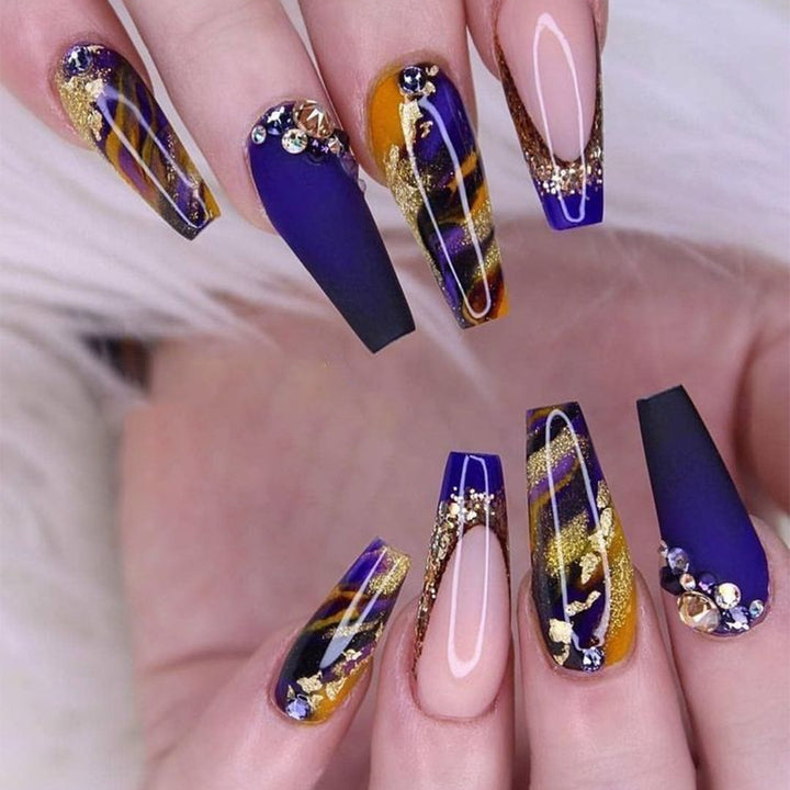 Elegant Artificial Nail Decoration Kalsten
