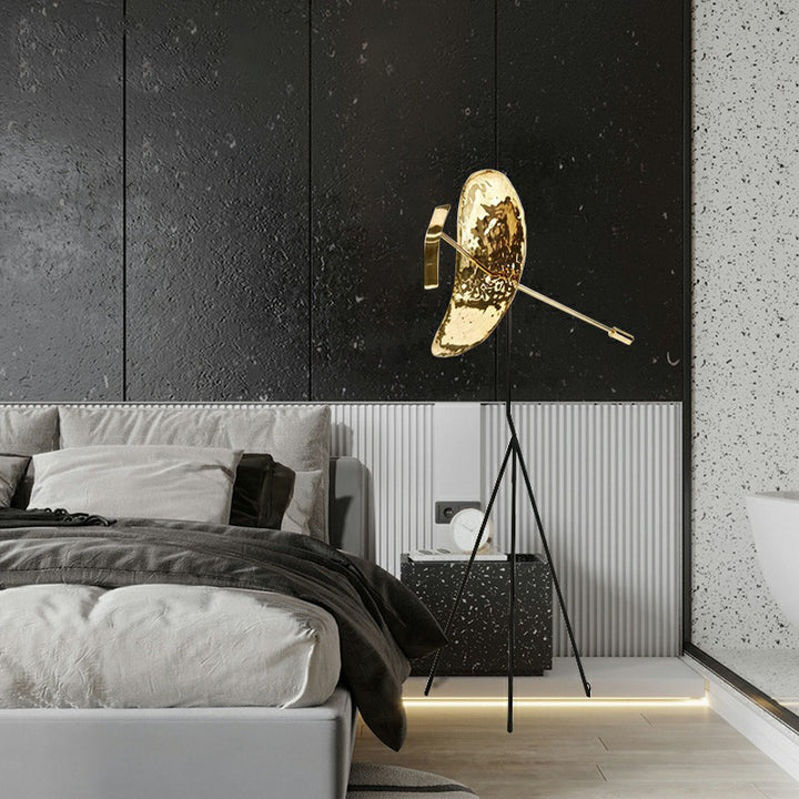 Artistic Floor Lamp with Sculptural Design