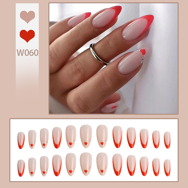 Artificial nails in modern heart design Kalsten