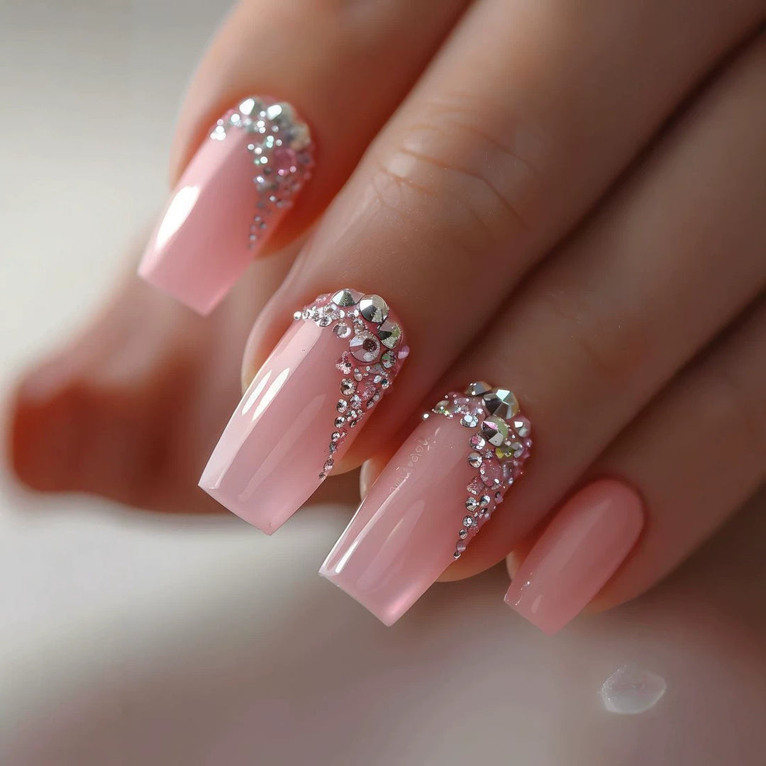 Artificial nail set with glamorous rhinestone embellishments Kalsten
