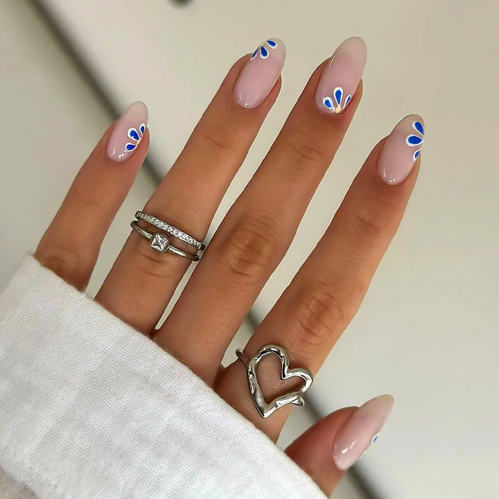 Elegant Nail Care Set Kalsten
