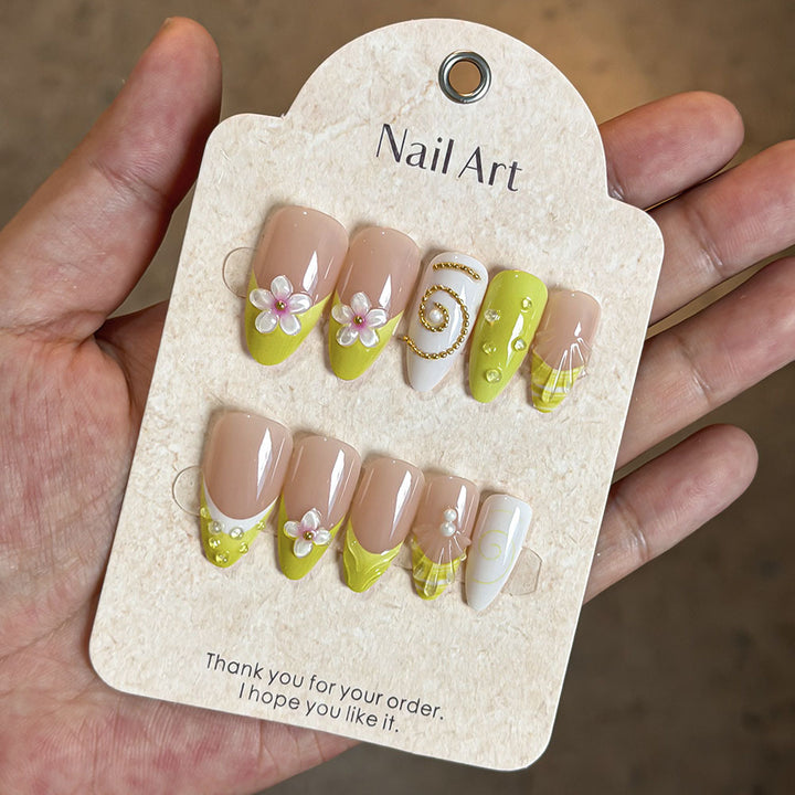 Artistic Designed Press-On Nail Set Kalsten